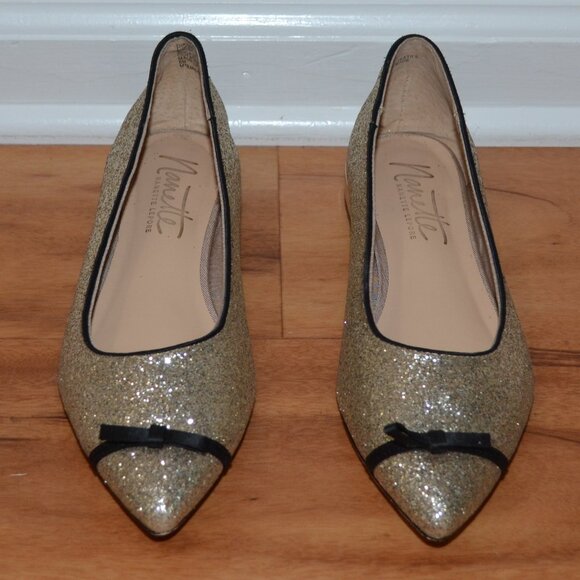 Nanette Lepore Dina Gold Glitter Bow tie Pointed Toe ballet flats, sz 8M - Picture 1 of 8